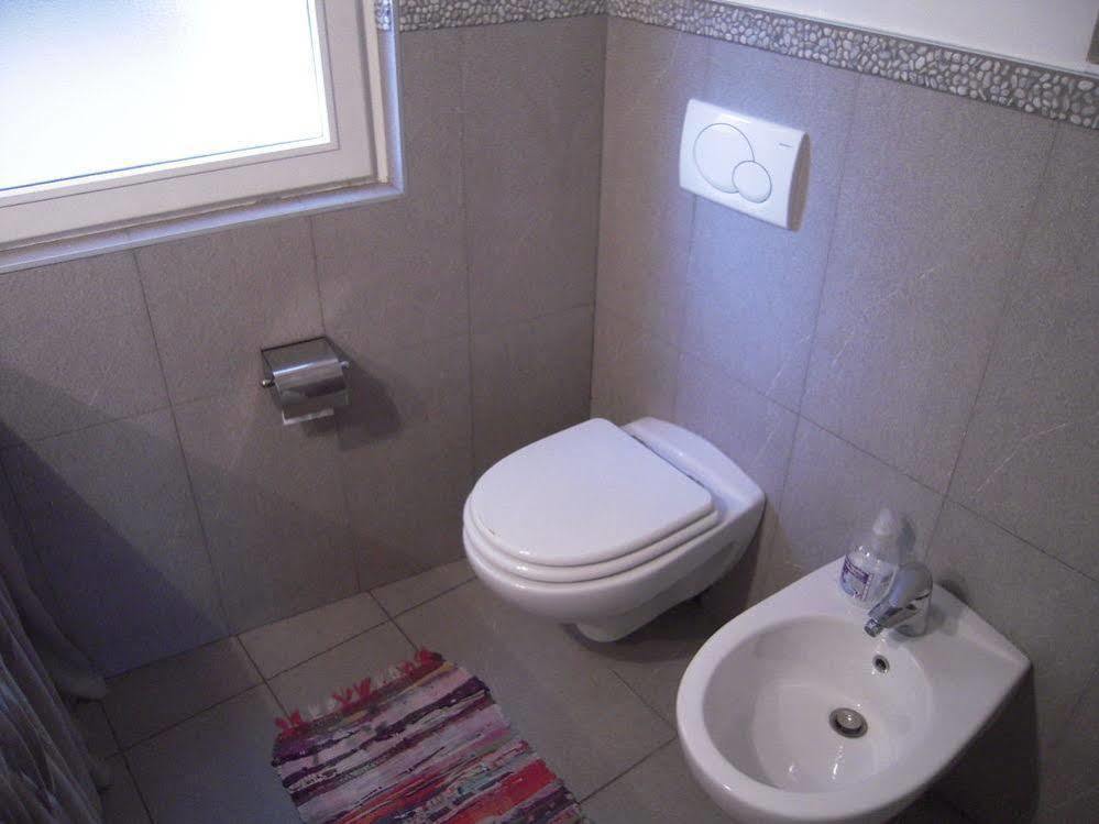 Bed And Breakfast Al Viale Papa Giovanni Bergamo Buitenkant foto